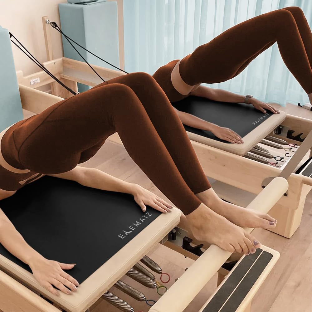 Premium Pilates Reformer Mat - Machine Washable Suede & Natural Rubber - Non-Slip, Hygienic Carriage Cover for Pilates Sessions